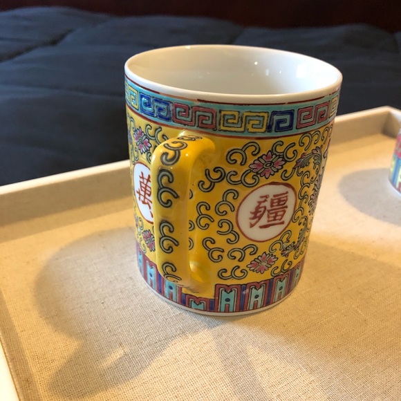 Teapot with Matching Mugs set - Picture 7 of 13